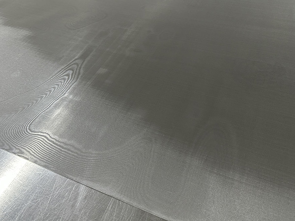 Technical application of stainless steel woven mesh in screening, filtering and shielding industries